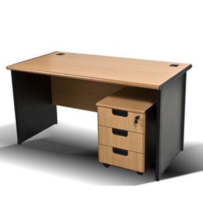 Desk With Mobile Pedestal