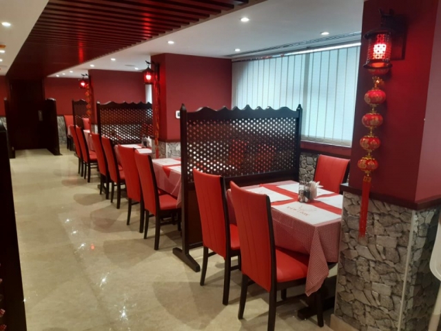 restaurant furniture supplied to Chinese restaurant in Abu Dhabi