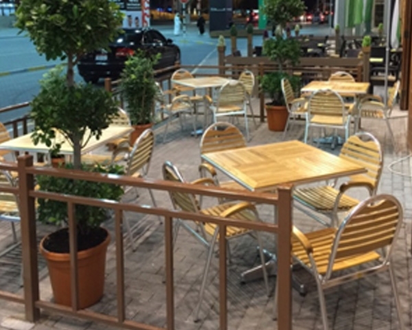 aluminium and wooden outdoor tables and chairs