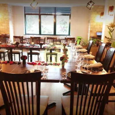 restaurant and cafe furniture
